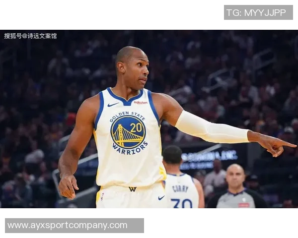 库里巴特勒霍福德齐聚战斗力全开迎战开拓者比赛