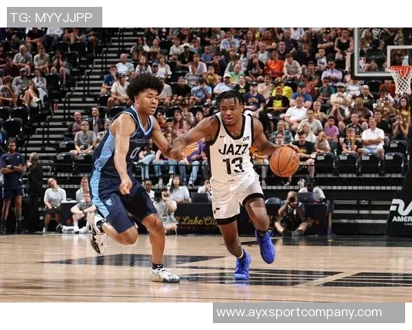 太阳主帅称赞马威表现出色爵士抢篮板展现球队特色